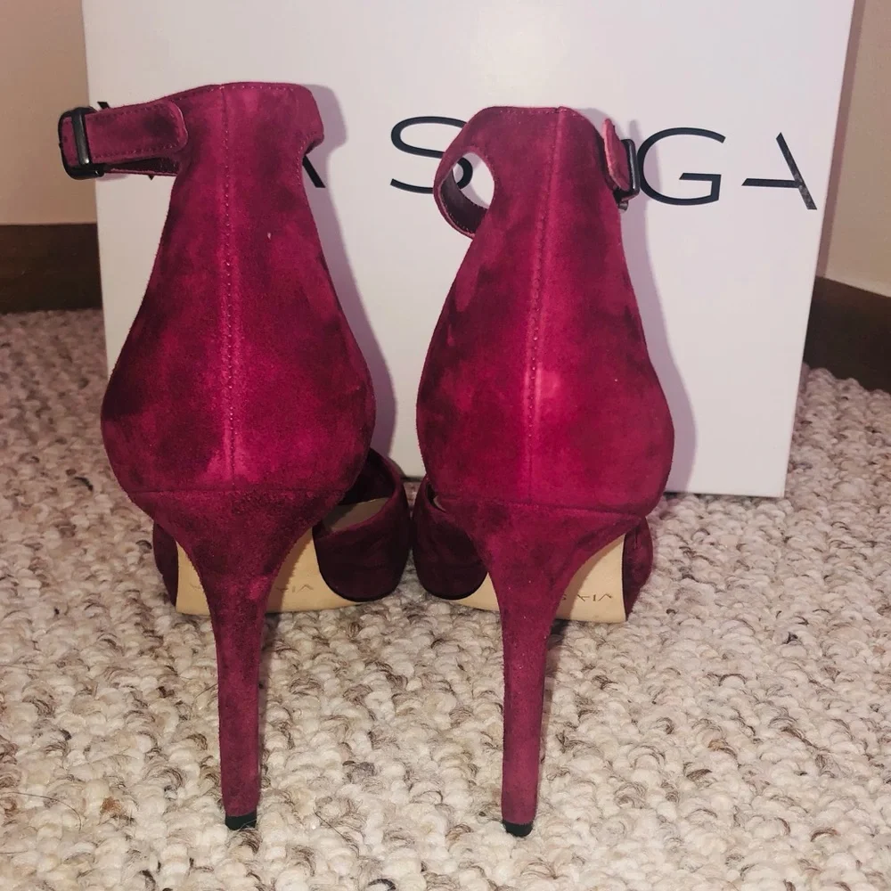 Via Spiga Burgundy, 4 inch ankle strap heels. - Picture 3 of 5